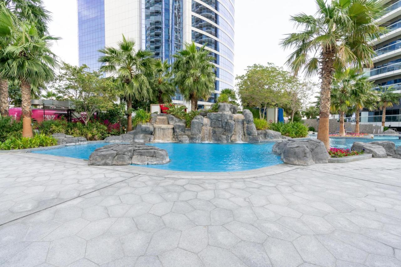 Globalstay Damac Towers By Paramount In Business Bay Dubai Exteriör bild