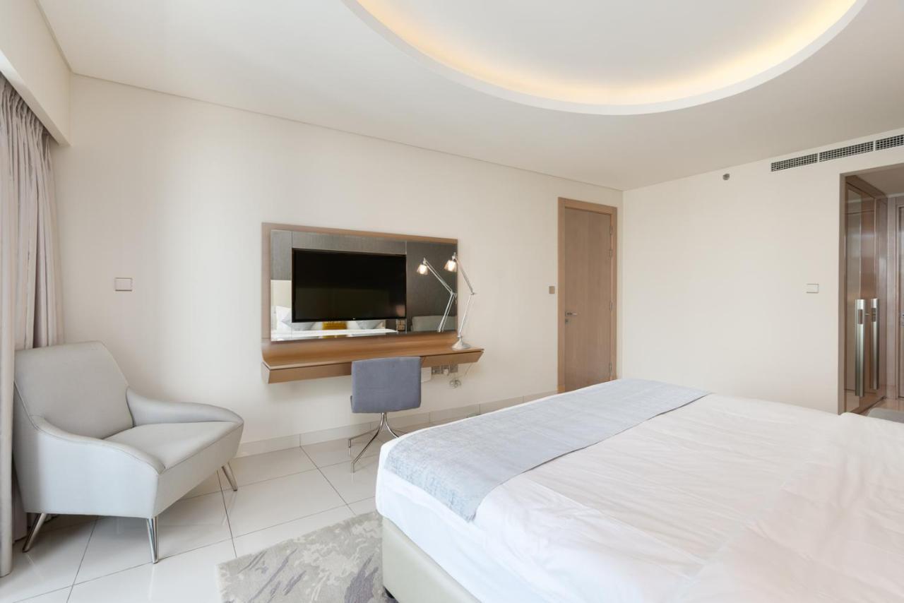 Globalstay Damac Towers By Paramount In Business Bay Dubai Exteriör bild