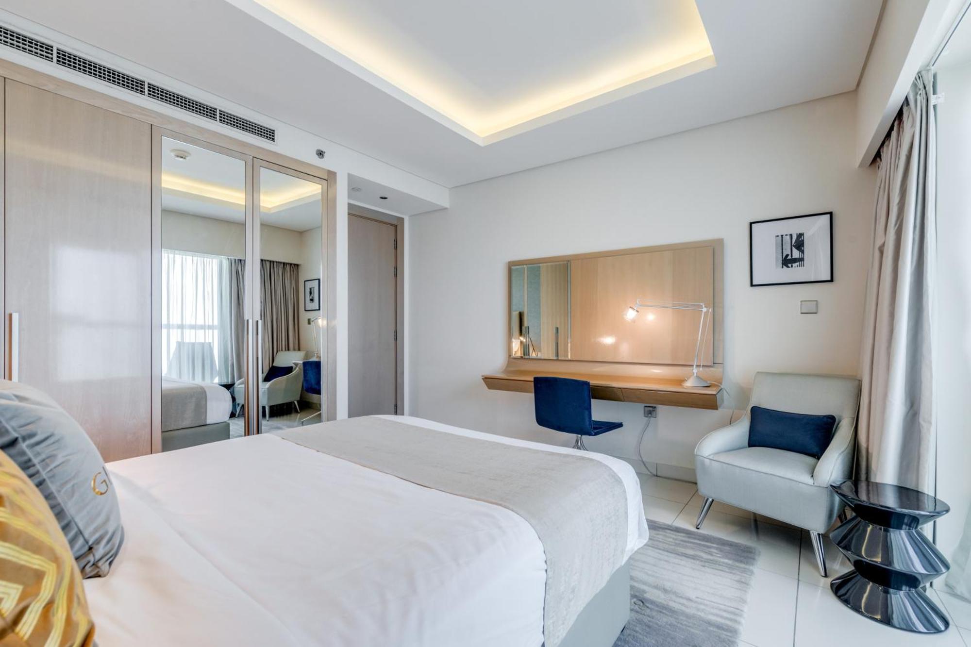 Globalstay Damac Towers By Paramount In Business Bay Dubai Exteriör bild
