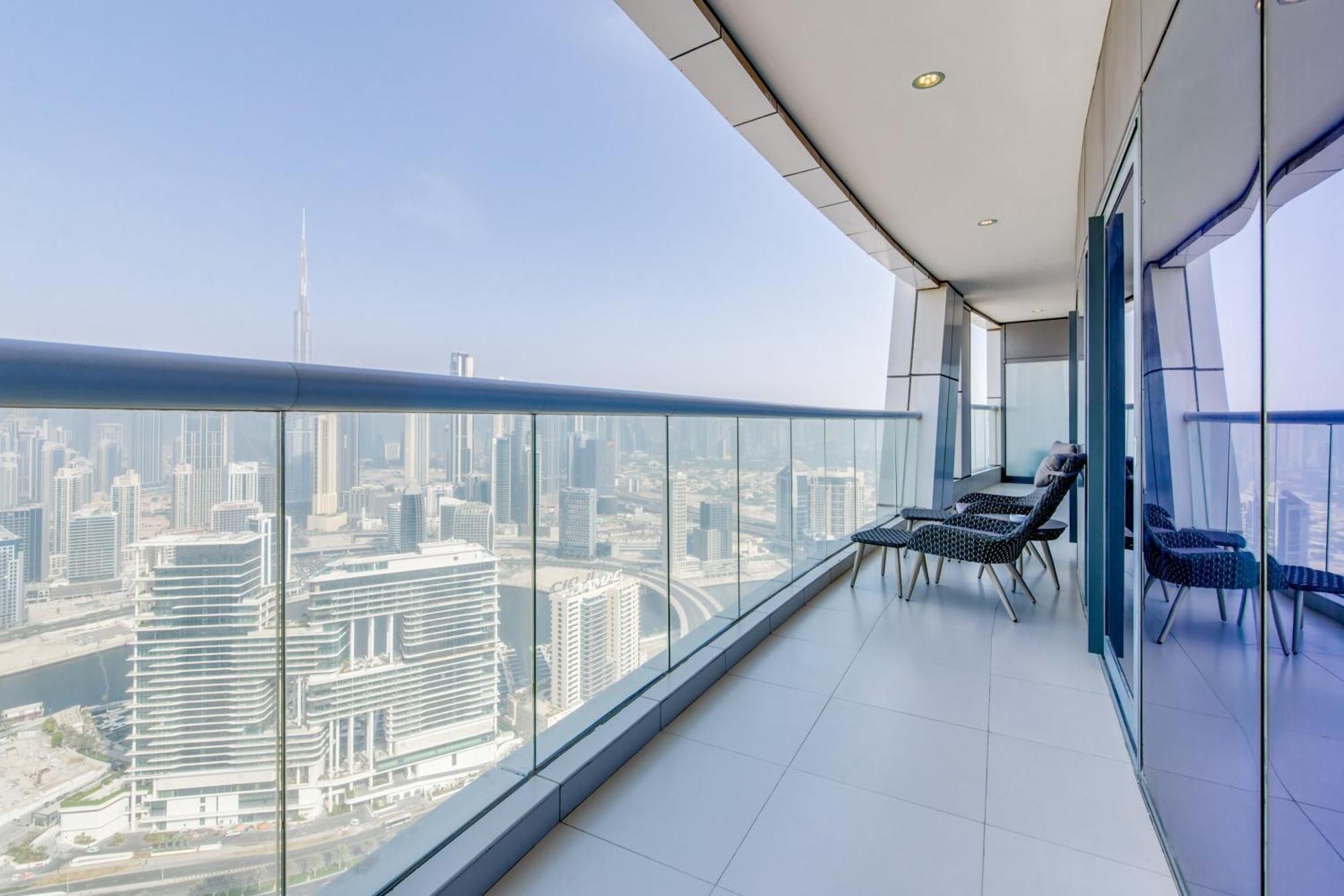 Globalstay Damac Towers By Paramount In Business Bay Dubai Exteriör bild